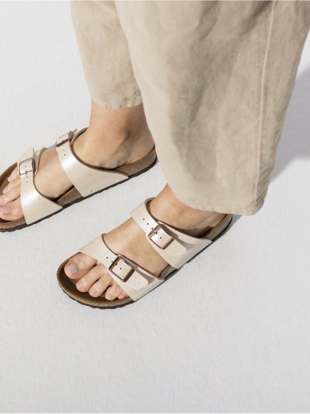 Birkenstock Women's Sydney
EU40 US9 Graceful Pearl Slide Sandals